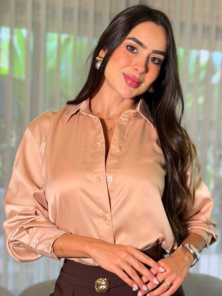 Camisa satinada manga larga